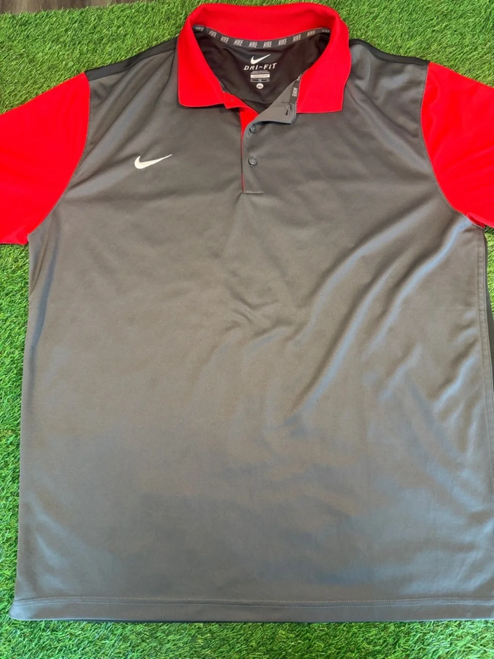 Nike Men's Polo Shirt in Gray and Red